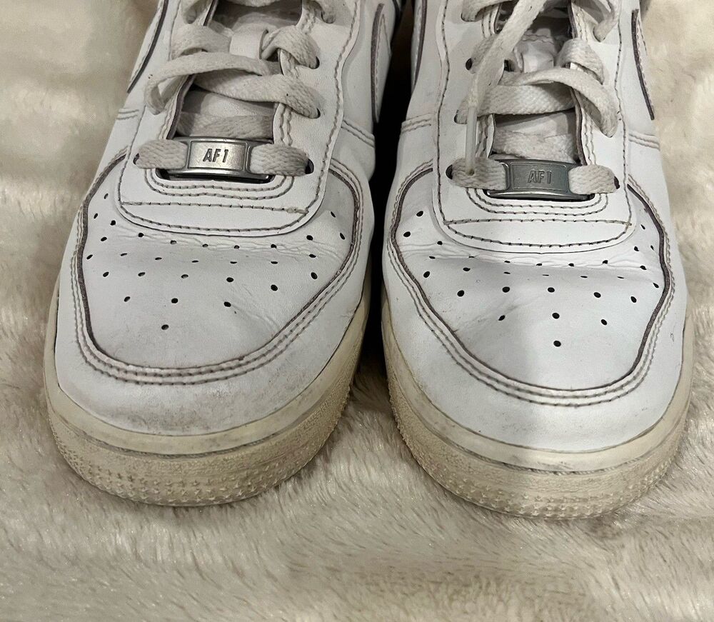 Nike Air Force 1 Low 07 Triple White Classic Sneaker AF1 Low-Top White Size 5.5Y - Picture 6 of 10